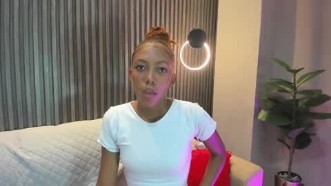 biancaa__18 online show from 26, 10, 2025