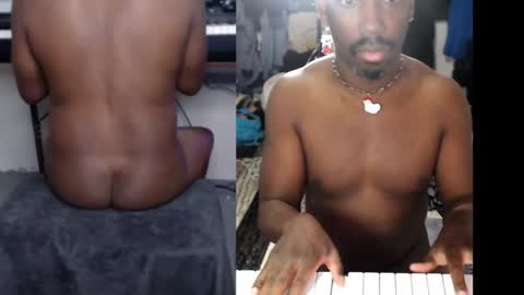 BicepsandFrot online show from 22, 9, 2025