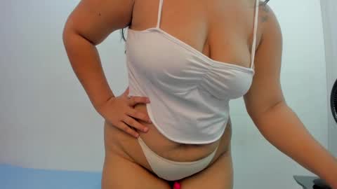 big_ass_18x online show from 1, 10, 2025