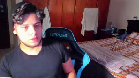 Snapshot of big_cockjughead chatting on 15, 10, 2025 Logan Sprouse online show from 15, 10, 2025