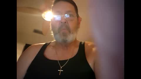 Snapshot of bigal9816192 chatting on 2, 1, 2025 bigal9816192 online show from 2, 1, 2025