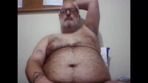 Snapshot of bigbearhector chatting on 12, 3, 2026 BigBearXXX online show from 12, 3, 2026