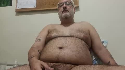 Snapshot of bigbearhector chatting on 21, 3, 2026 BigBearXXX online show from 21, 3, 2026