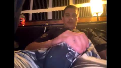 Snapshot of bigben281330 chatting on 16, 5, 2026 bigben281330 online show from 16, 5, 2026