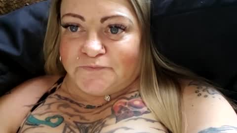 Tiffany online show from 6, 3, 2025