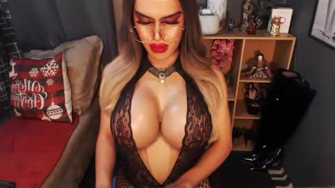 Snapshot of bigbomblhoraine chatting on 9, 2, 2025 Loraine Cruz online show from 9, 2, 2025