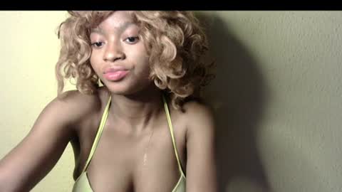 Snapshot of bigboobcreamx chatting on 26, 7, 2026 bigboobcreamx online show from 26, 7, 2026