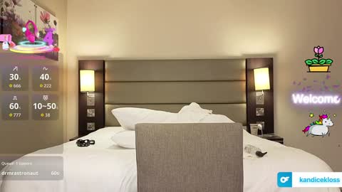 Snapshot of bigboobiebabex chatting on 8, 3, 2026 Kandice Kloss insta kandiceklossofficial online show from 8, 3, 2026