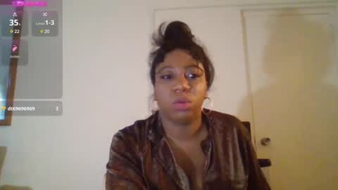 Snapshot of bigboobs_bouncin chatting on 7, 12, 2024 Ashley online show from 7, 12, 2024