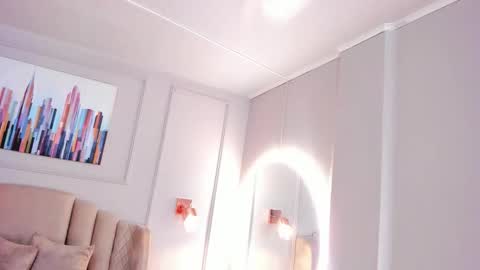   online show from 2, 11, 2025