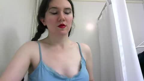 Isabella online show from 29, 10, 2025