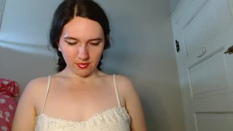 Isabella online show from 28, 6, 2026