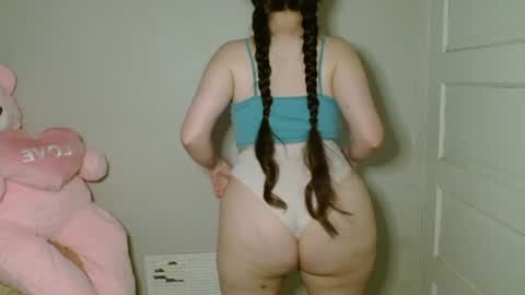 Isabella online show from 9, 7, 2026