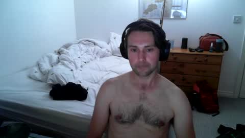 Snapshot of bigbrit_25 chatting on 18, 6, 2026 Big Brit online show from 18, 6, 2026