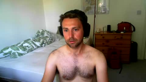 Snapshot of bigbrit_25 chatting on 23, 6, 2026 Big Brit online show from 23, 6, 2026