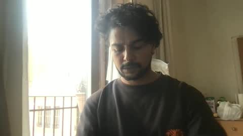 bigbrown_boy online show from 9, 5, 2026