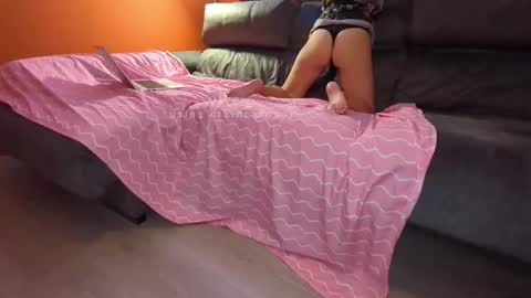bigbuttchick online show from 4, 10, 2025