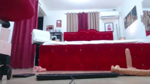BIG COCK CASSANDRA online show from 6, 12, 2024