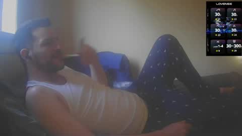 Jon - Im Straight online show from 30, 6, 2026