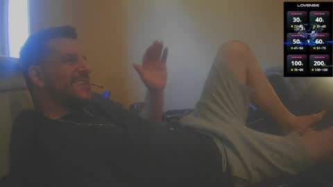 Jon - Im Straight online show from 4, 8, 2026