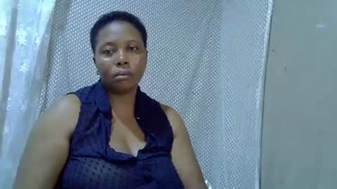 Snapshot of bigclit_wethairypus chatting on 12, 6, 2026 bigclit_wethairypus online show from 12, 6, 2026