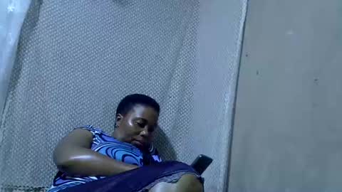Snapshot of bigclit_wethairypus chatting on 15, 6, 2026 bigclit_wethairypus online show from 15, 6, 2026