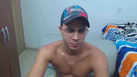Isaac online show from 19, 5, 2026