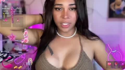 queen amanda online show from 6, 3, 2025