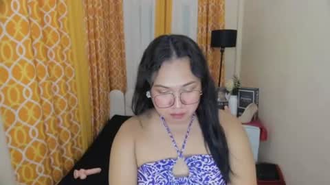 BABY LEXIE online show from 28, 7, 2026