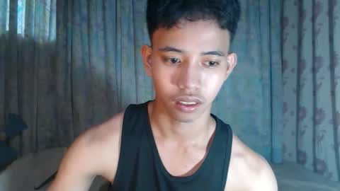 Snapshot of bigcockyummysexjosh chatting on 13, 3, 2026 bigcockyummysexjosh online show from 13, 3, 2026