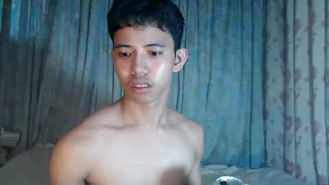 bigcockyummysexjosh online show from 30, 4, 2026