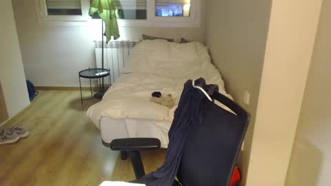 bigcok35spain online show from 8, 3, 2025