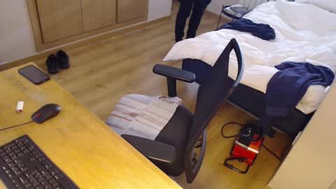 bigcok35spain online show from 14, 2, 2026