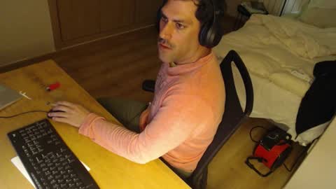 bigcok35spain online show from 23, 2, 2026