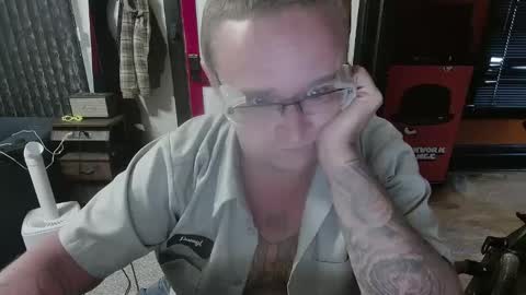 Snapshot of bigdbrillion chatting on 7, 10, 2025 Darryl online show from 7, 10, 2025