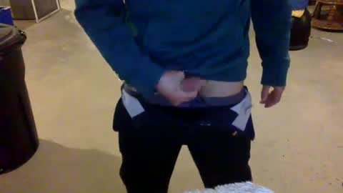 Snapshot of bigdickshowoff9877 chatting on 4, 3, 2025 Bigdickshowoff9877 online show from 4, 3, 2025