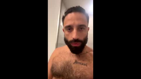 Snapshot of biggestdickyet chatting on 19, 10, 2025 biggestdickyet online show from 19, 10, 2025