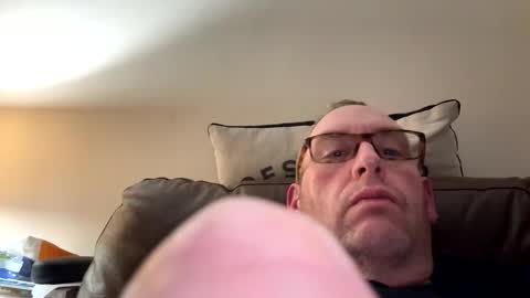 biggloves4bighands online show from 31, 1, 2026