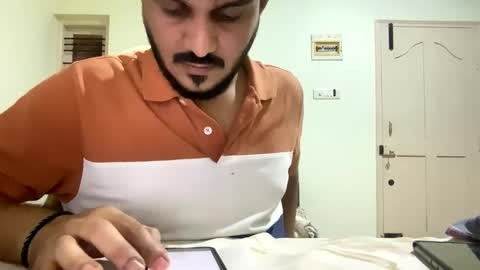 bighandsomesatisfy online show from 29, 1, 2025