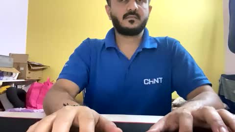 bighandsomesatisfy online show from 8, 3, 2026