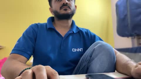 bighandsomesatisfy online show from 10, 3, 2026