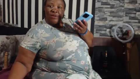 bighotmature online show from 6, 4, 2026