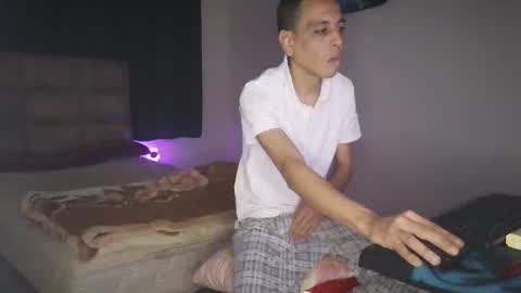 bighunter914318 online show from 25, 2, 2026