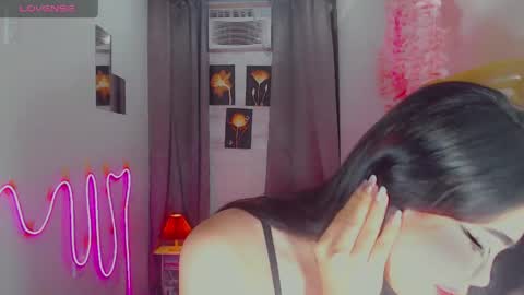 kiaaannaaaa online show from 20, 4, 2026