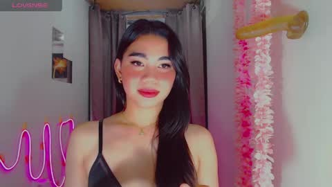 kiaaannaaaa online show from 6, 5, 2026