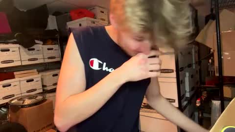 bigskinnyboyshh online show from 6, 2, 2025