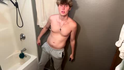 bigskinnyboyshh online show from 1, 10, 2025