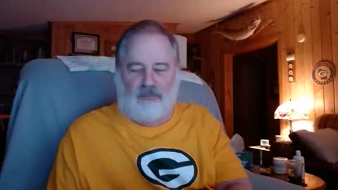 Snapshot of bigthicksatisfying2 chatting on 17, 5, 2026 bigthicksatisfying2 online show from 17, 5, 2026