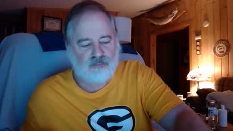 Snapshot of bigthicksatisfying2 chatting on 28, 5, 2026 bigthicksatisfying2 online show from 28, 5, 2026
