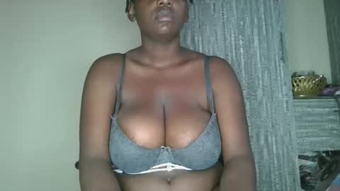 bigtit166077 online show from 23, 10, 2025